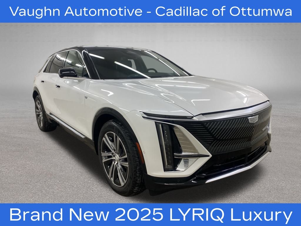2025 Cadillac LYRIQ Luxury photo