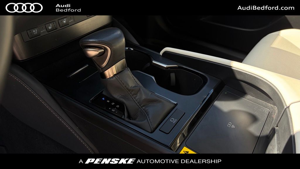 Thumbnail: 2024 Lexus ES - 14