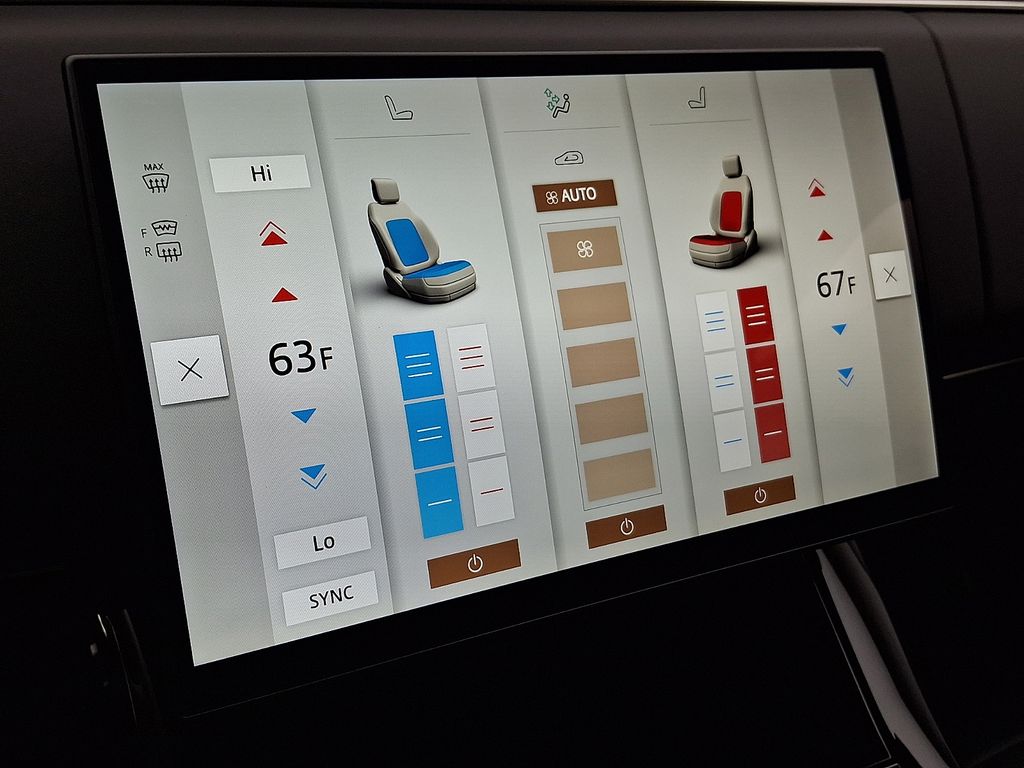 Thumbnail: 2026 Land Rover Range Rover Sport - 13