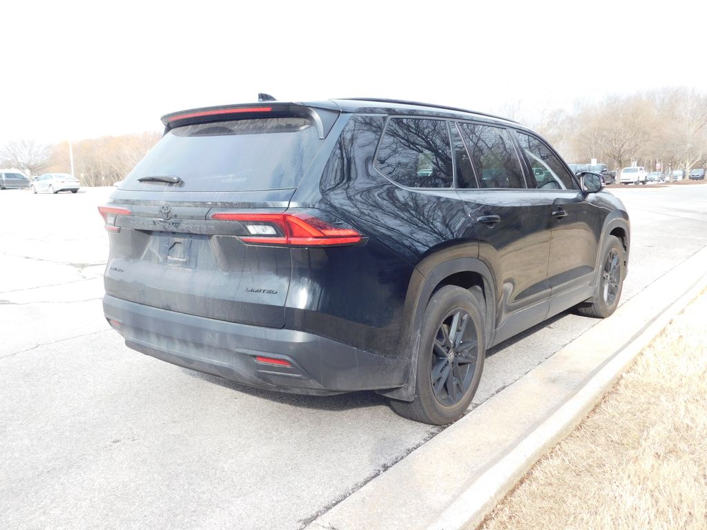 Thumbnail: 2025 Toyota Grand Highlander - 4