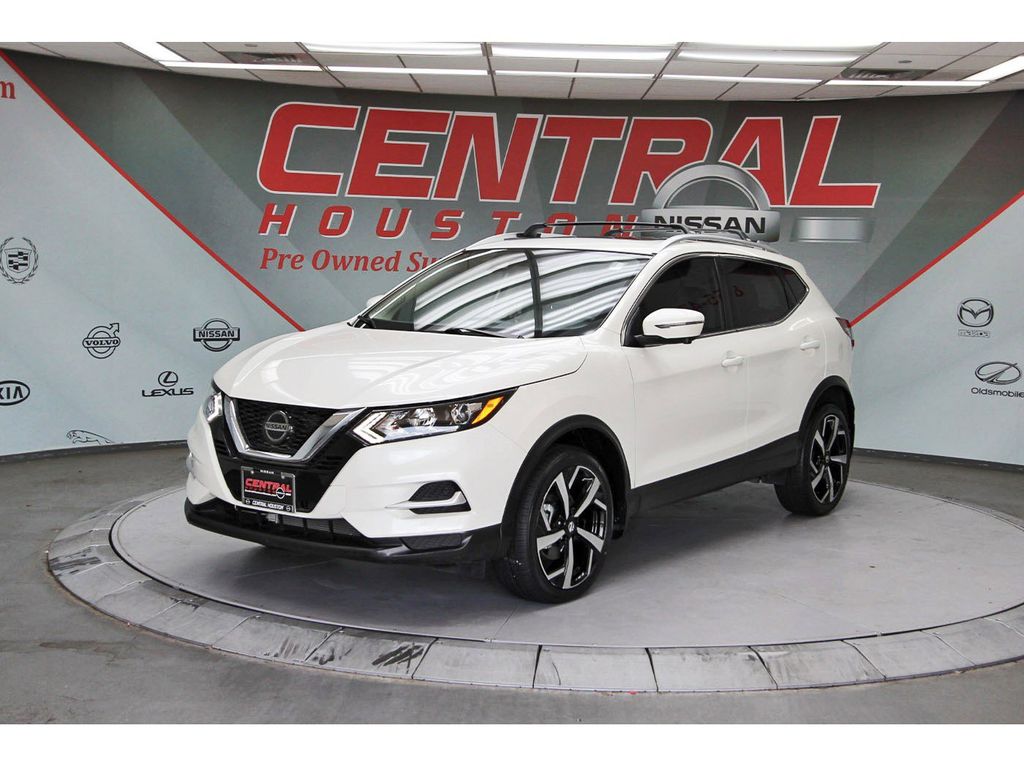2022 Nissan Rogue Sport SL White at Monument Chevrolet