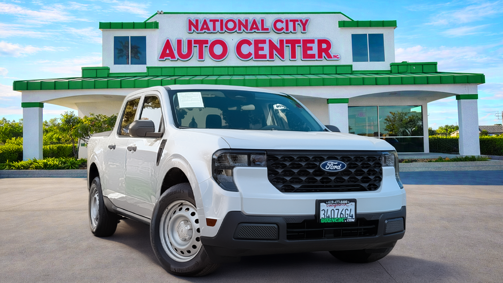 Used 2025 Ford Maverick XL 4D Crew Cab