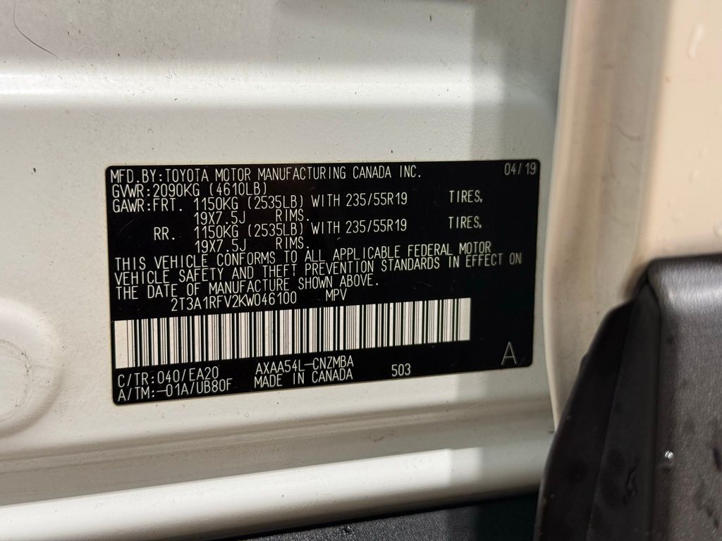 Thumbnail: 2019 Toyota RAV4 - 32