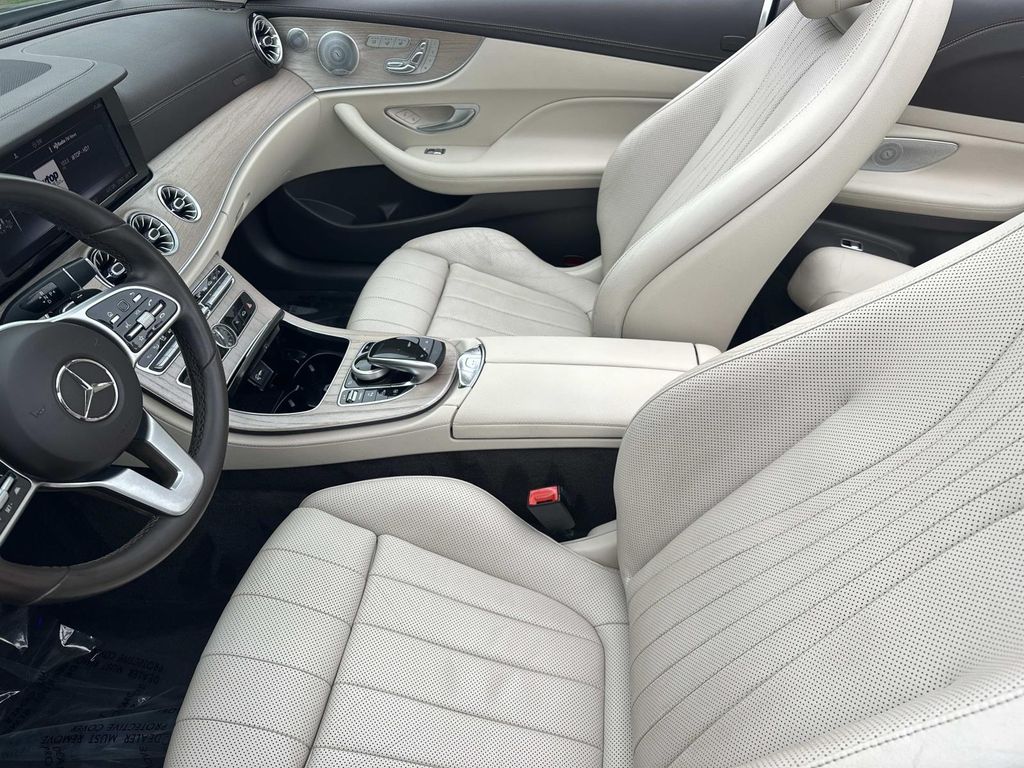 Thumbnail: 2019 Mercedes-Benz E-Class - 22