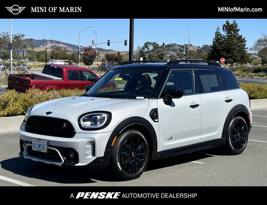 2022 MINI Cooper Countryman Iconic -
                Corte Madera, CA