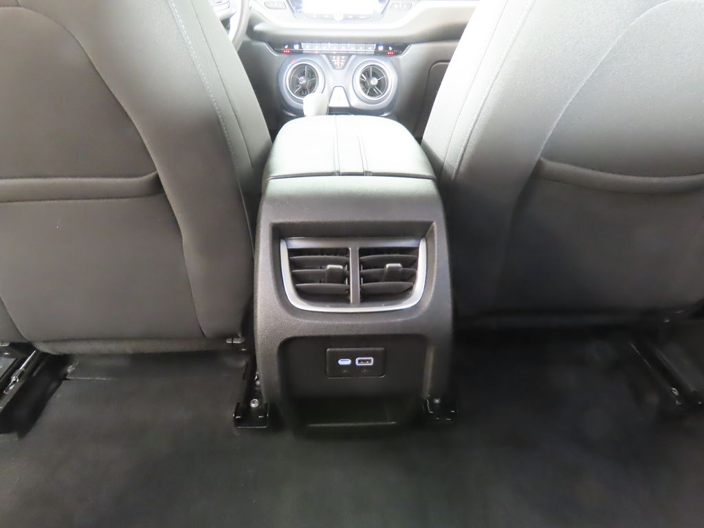 Thumbnail: 2021 Chevrolet Blazer - 31