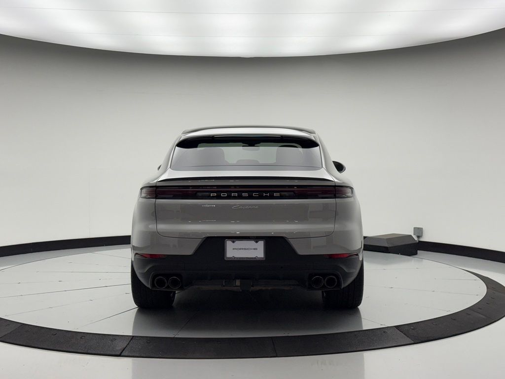 Thumbnail: 2025 Porsche  - 8