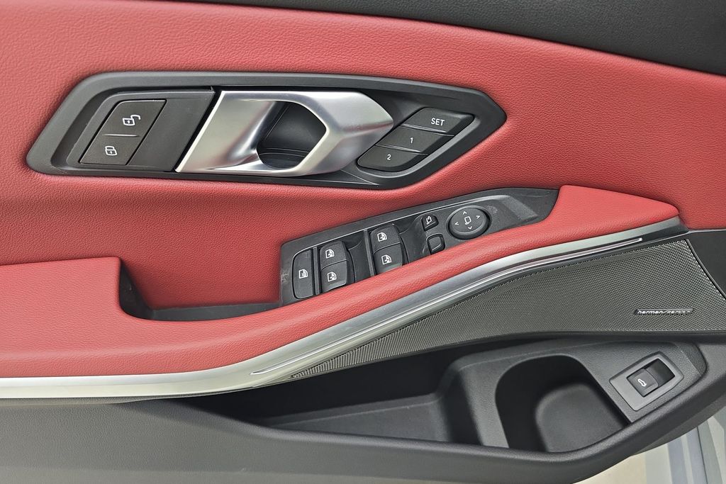 2025 Bmw 330i xDrive photo 13