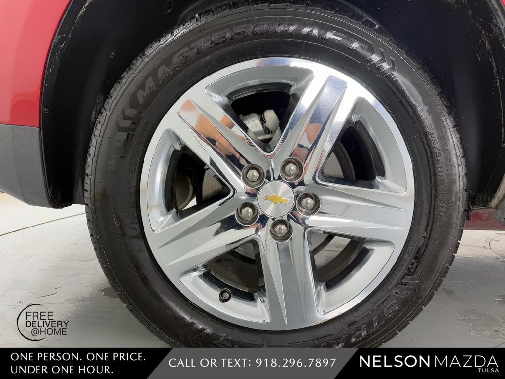 Used 2015 Red Chevrolet LTZ image 14