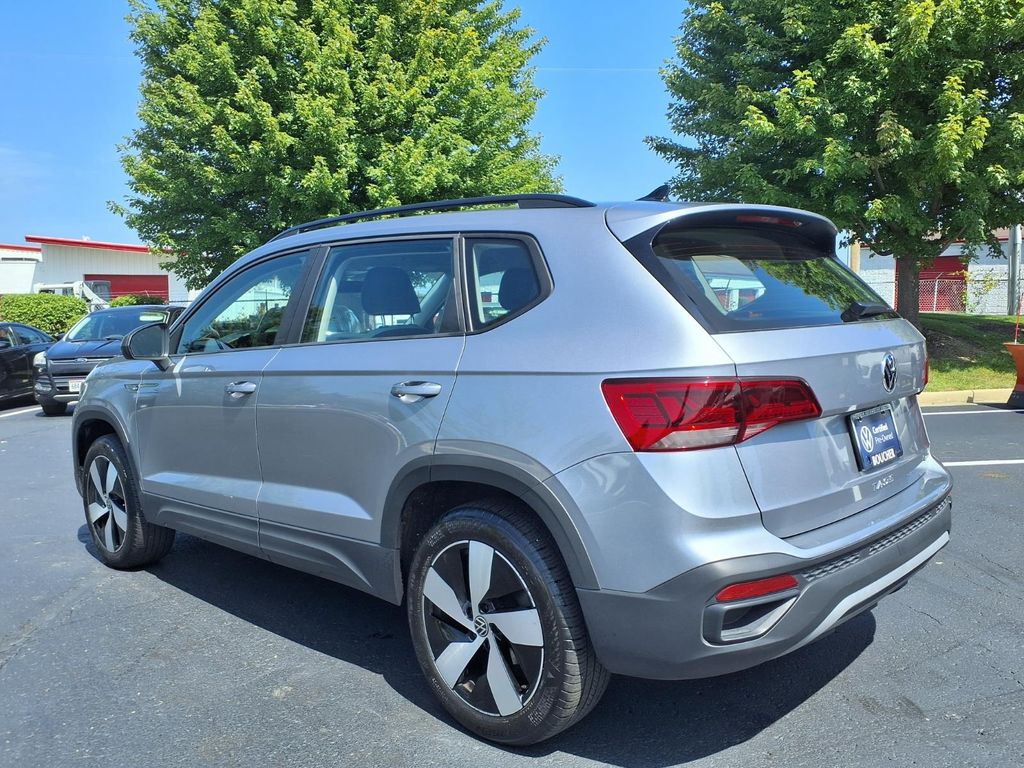 Certified Used 2024 Silver Volkswagen 1.5T S image 4
