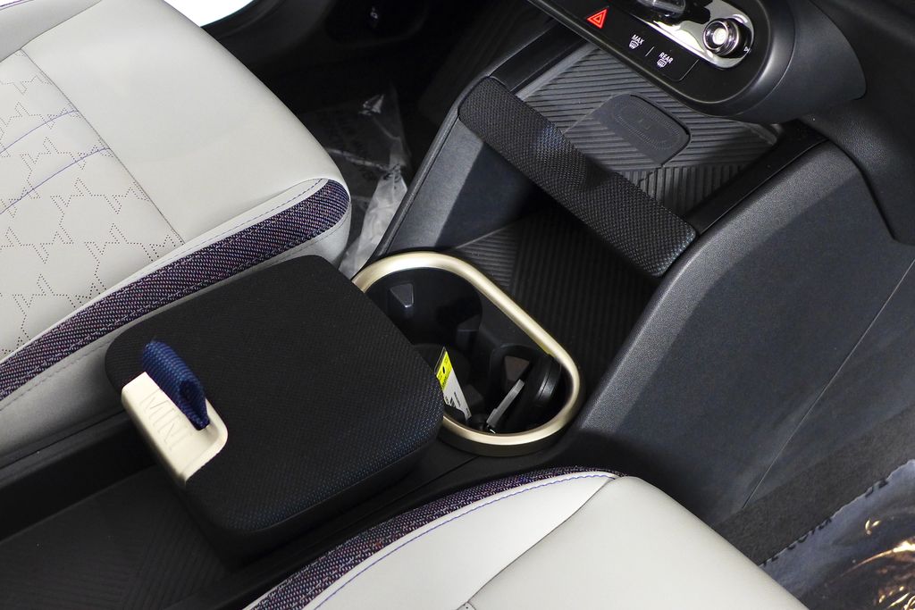 Thumbnail: 2025 MINI Cooper Countryman - 15