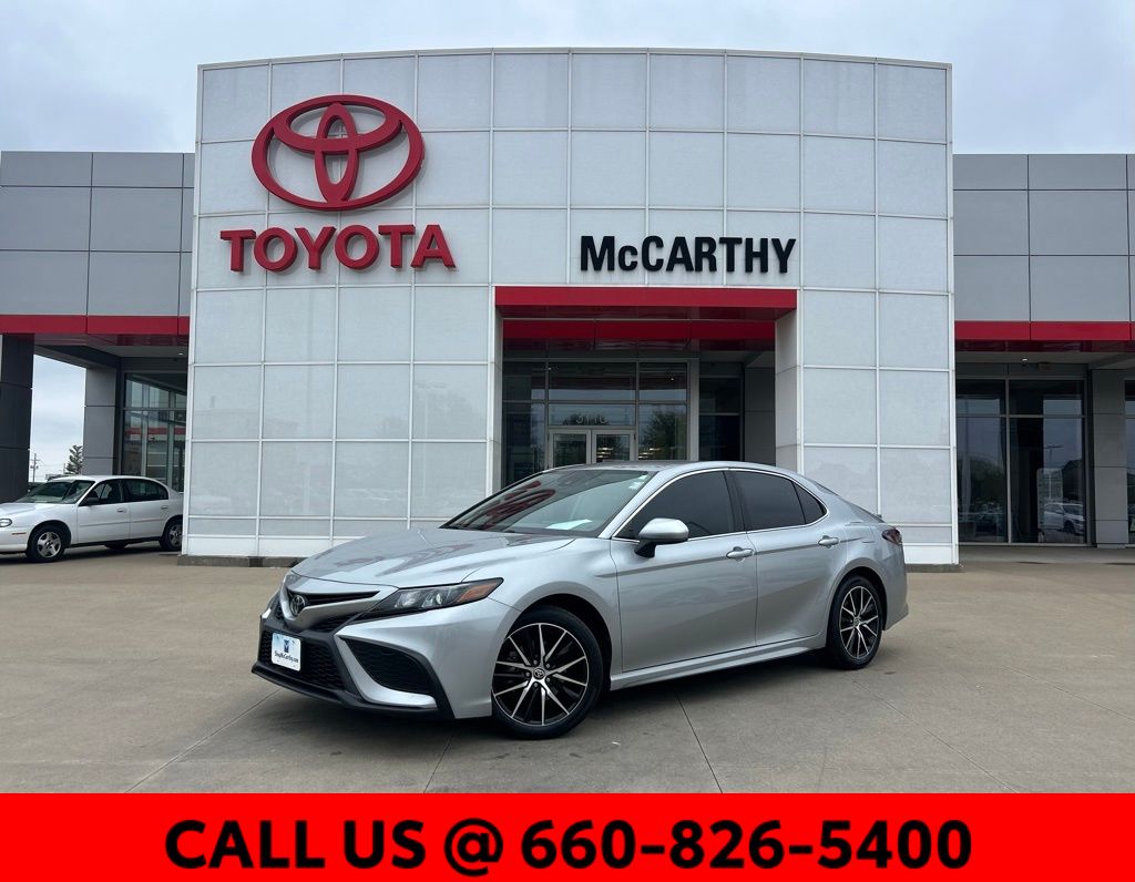 Celestial Silver Metallic 2021 Toyota Camry SE FWD Sedan Front-Wheel Drive 8-Speed Automatic