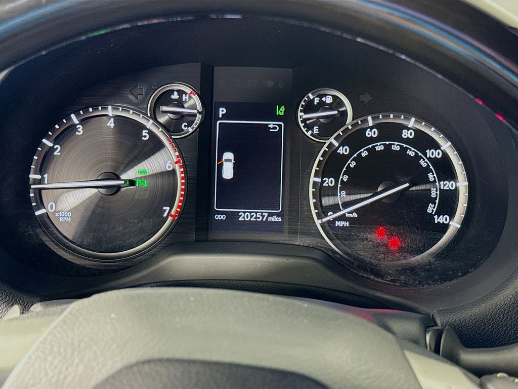 2023 Lexus GX 460 12