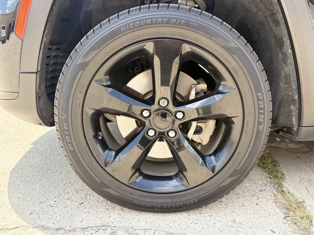 2023 Jeep Grand Cherokee L Altitude Black at Wharton Ford