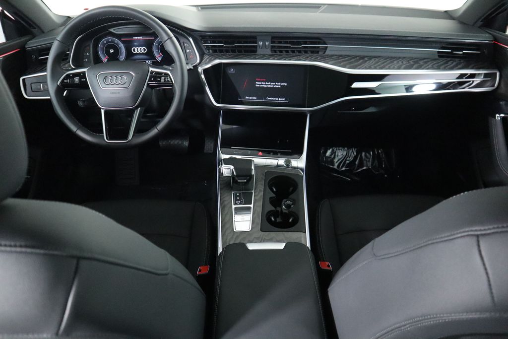Thumbnail: 2025 Audi A7 - 13