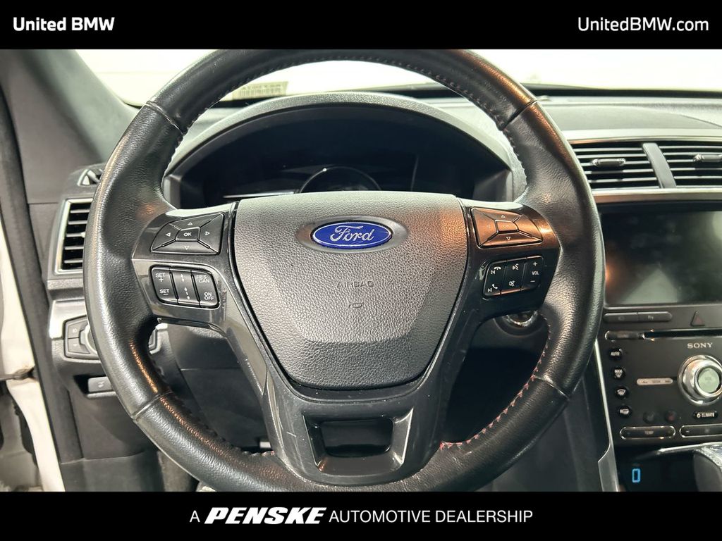 Thumbnail: 2017 Ford Explorer - 14
