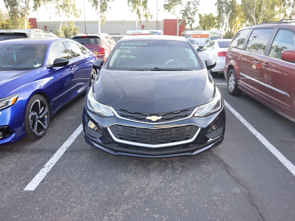 2018 Chevrolet Cruze LT 2