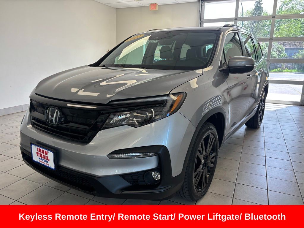 2022 Honda Pilot SE AWD's photo