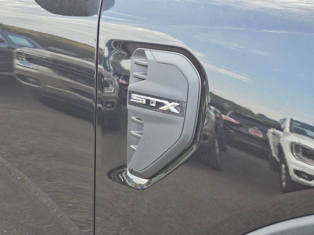 New 2025 Black Ford XL image 11