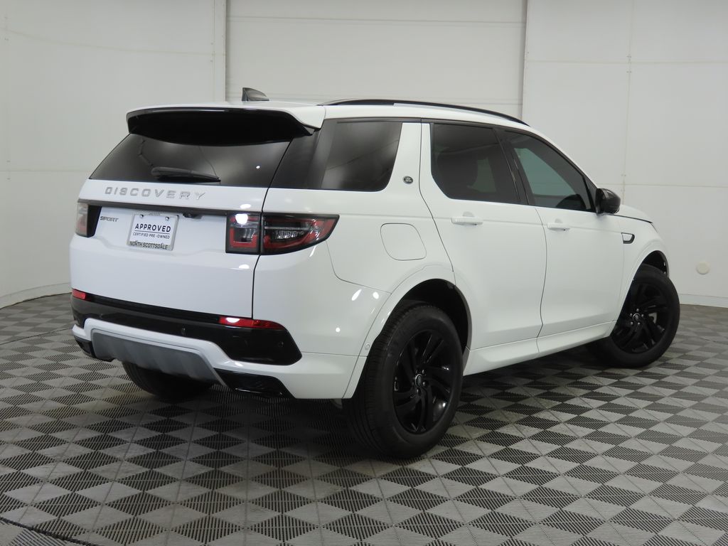 Thumbnail: 2024 Land Rover Discovery Sport - 5
