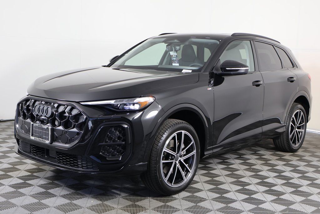 Thumbnail: 2026 Audi Q5 - 1