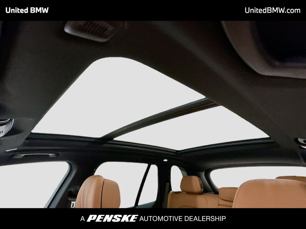 Thumbnail: 2021 BMW X5 - 12