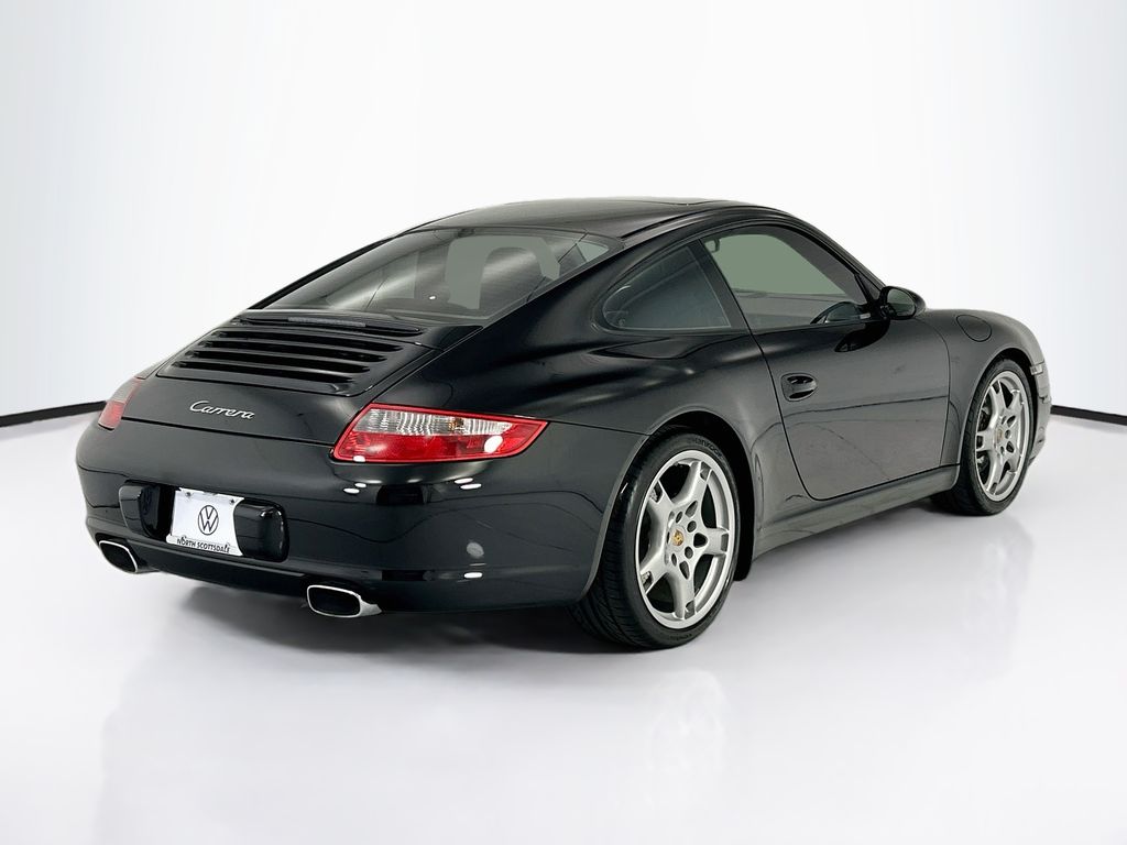 Thumbnail: 2007 Porsche 911 - 5