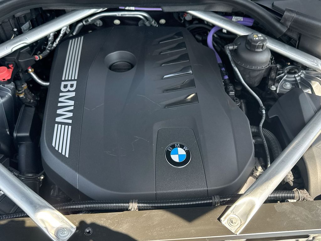 2025 BMW X5 xDrive40i 27