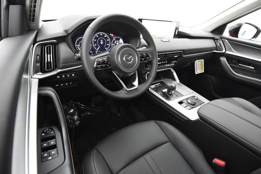 2025 Mazda CX-70 PHEV Premium photo