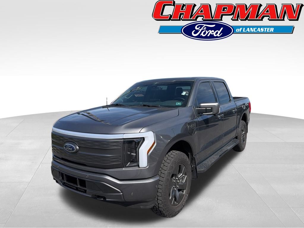 2023 Ford F-150 Lightning Lariat SuperCrew AWD