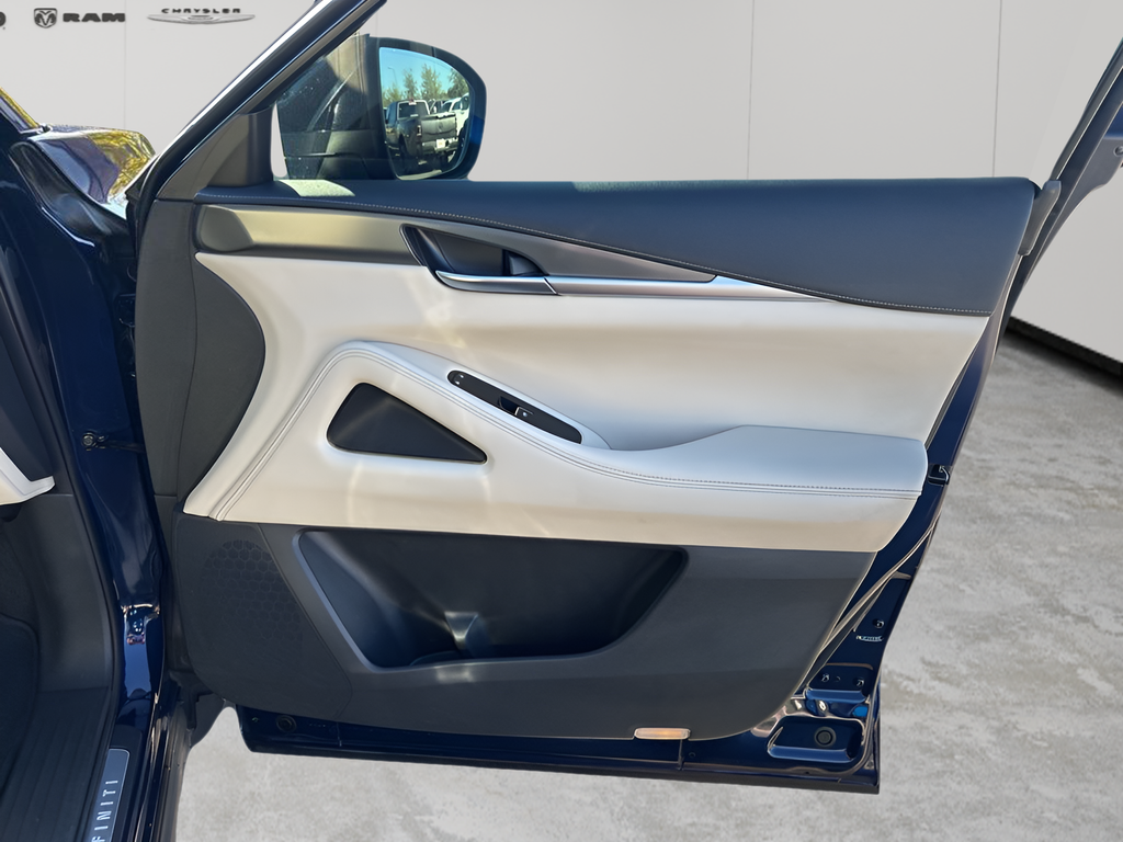 Used Car 2023 Infiniti Qx60  Luxe For Sale Under $40,000 In Austin, Texas