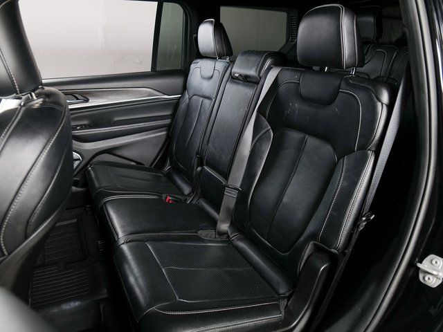 Used 2022 Black Jeep Overland image 5