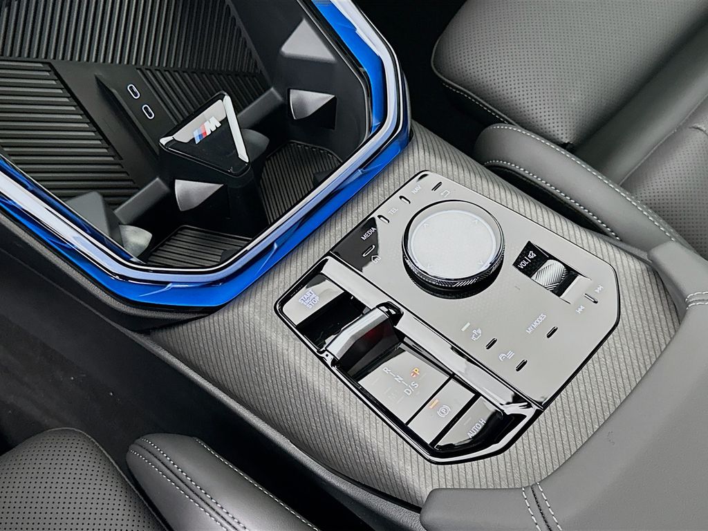 Thumbnail: 2026 BMW X3 - 15