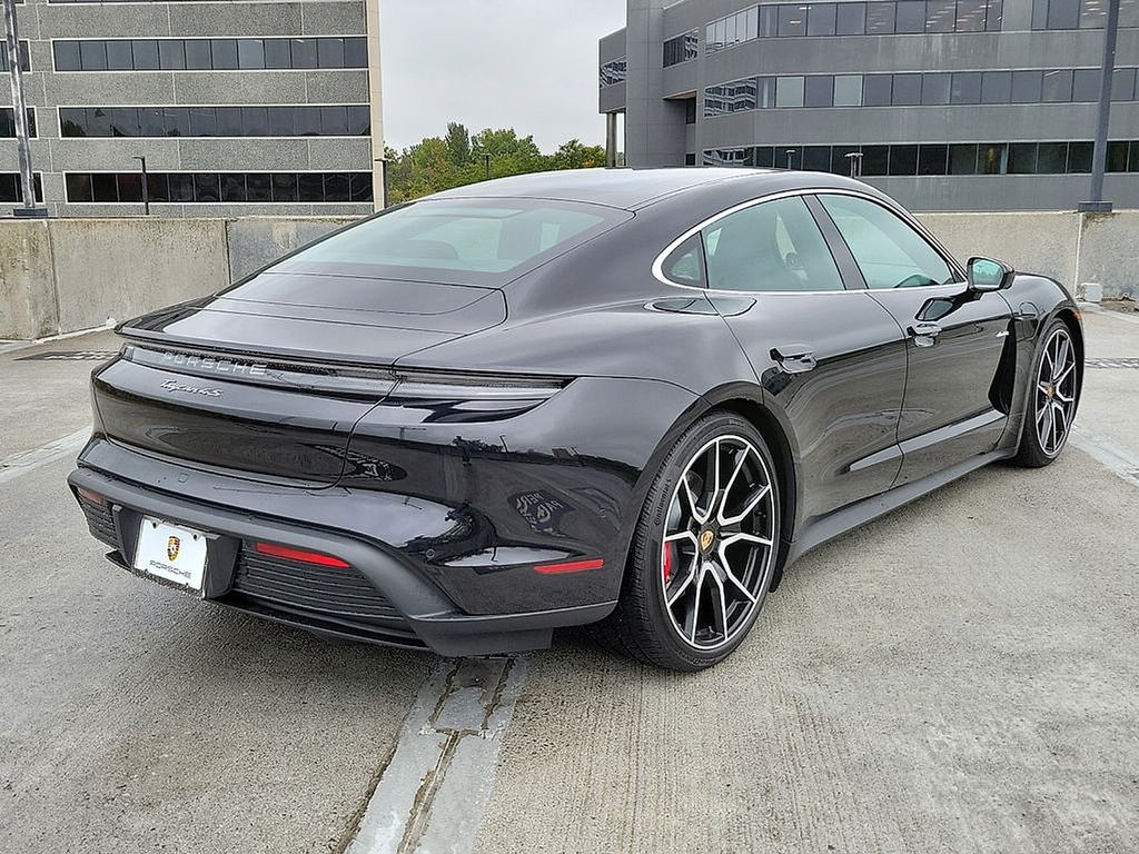 Thumbnail: 2025 Porsche Taycan - 4