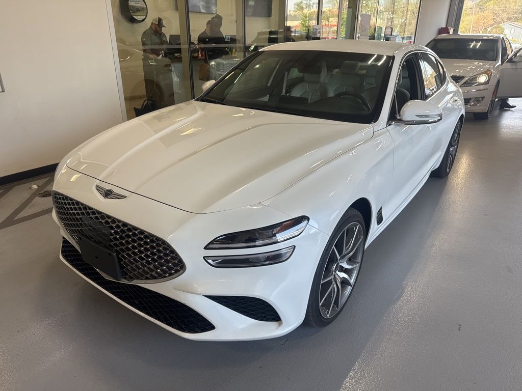 2025 Genesis G70 2.5T Standard RWD