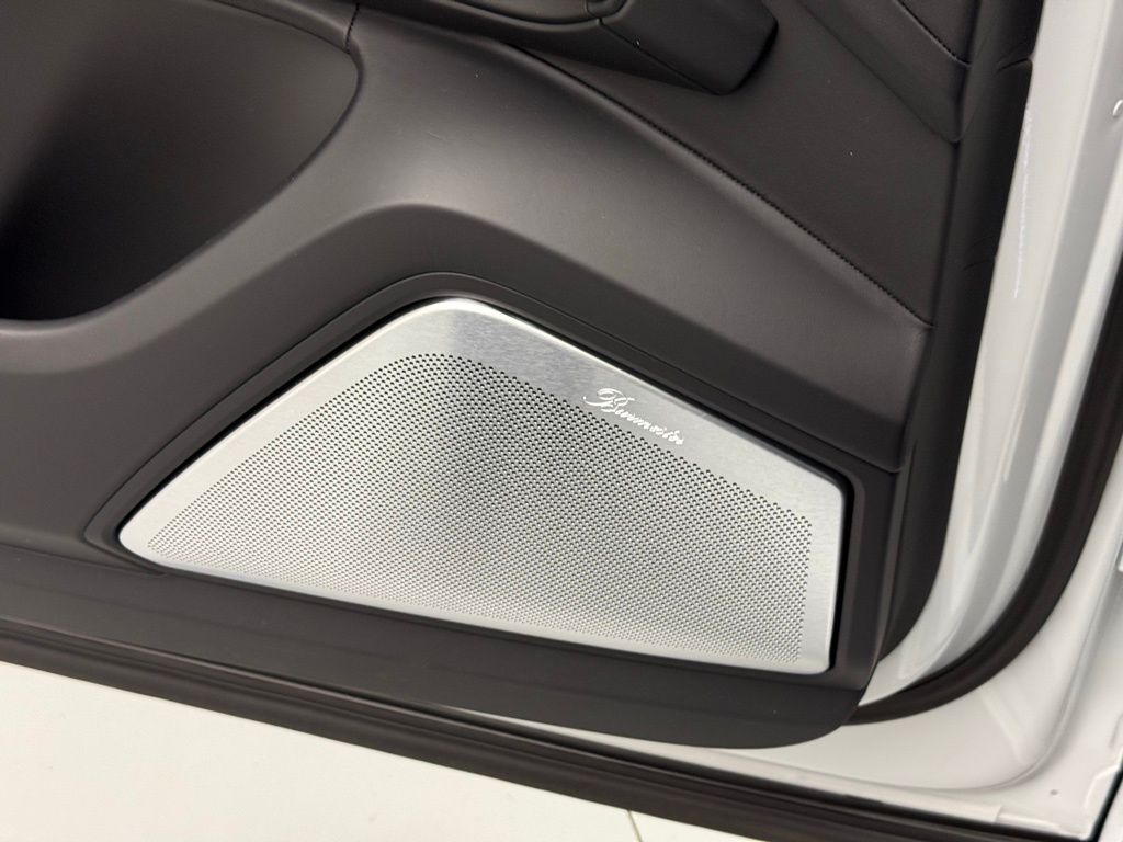 Thumbnail: 2025 Porsche Cayenne - 20