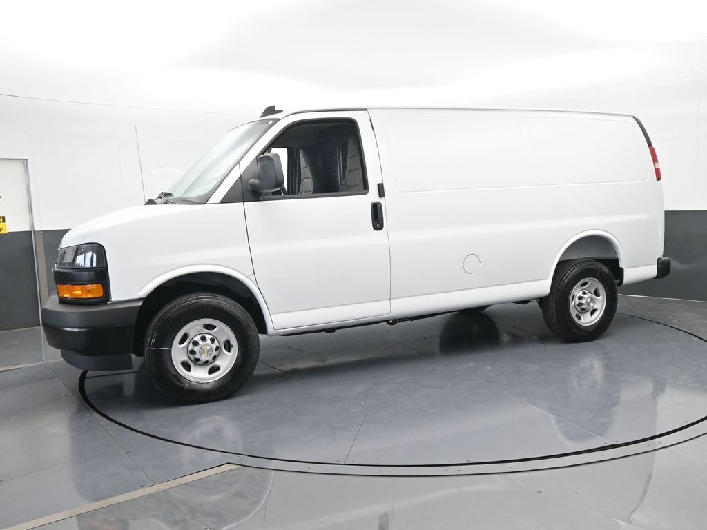 New 2025 Summit White Chevrolet Work Van image 2