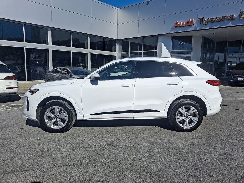 Thumbnail: 2025 Audi Q5 - 7