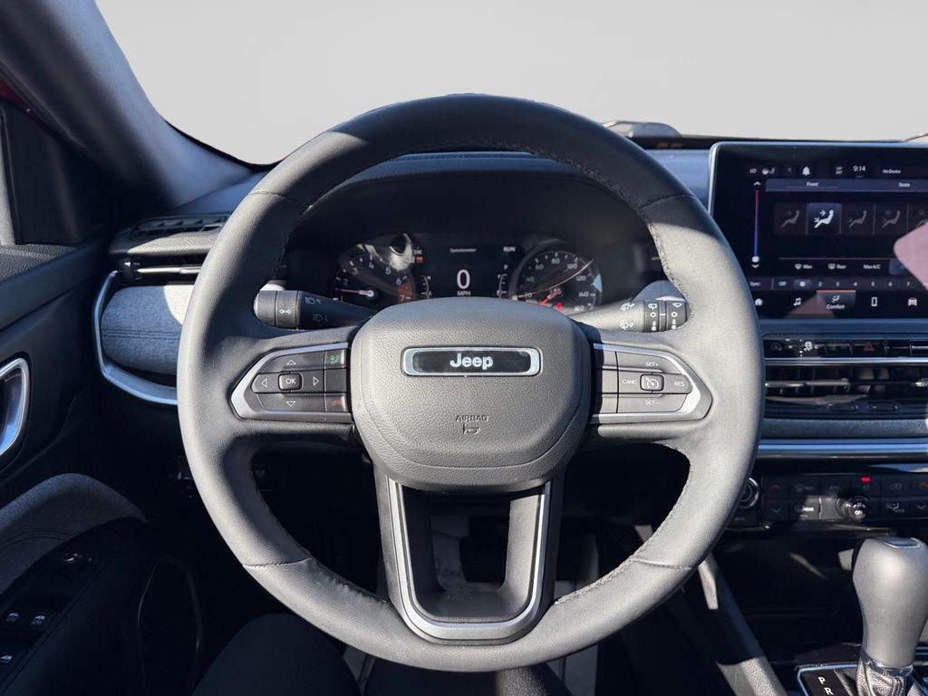 2023 Jeep Compass Latitude Red at South Hills CDJR