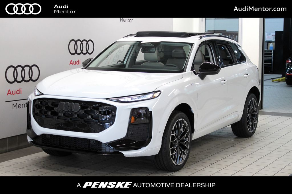 Thumbnail: 2026 Audi Q3 - 1