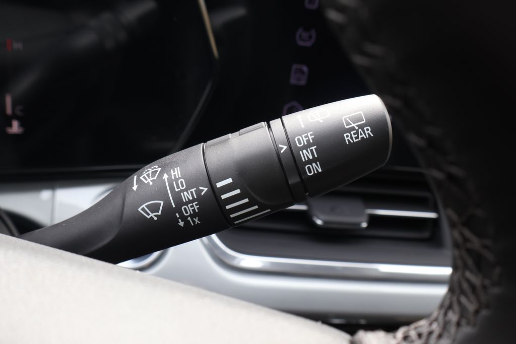 Thumbnail: 2026 Chevrolet Trax - 25