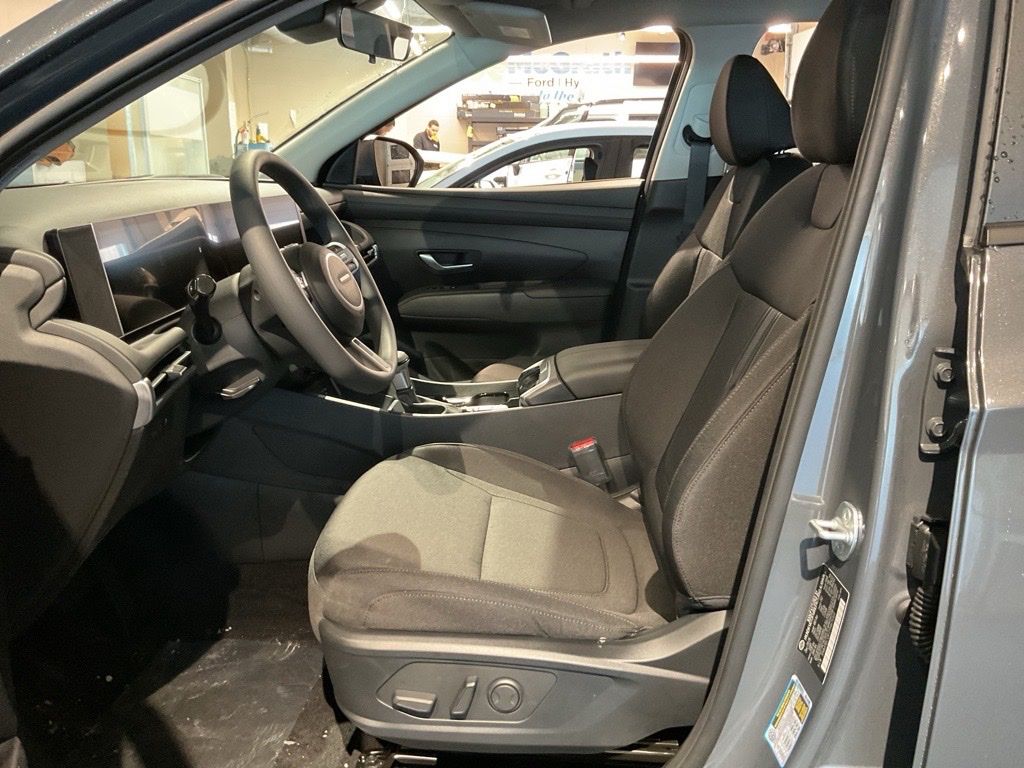 New 2026 Gray Hyundai SEL image 8