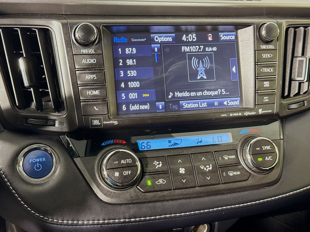 Thumbnail: 2018 Toyota RAV4 - 15