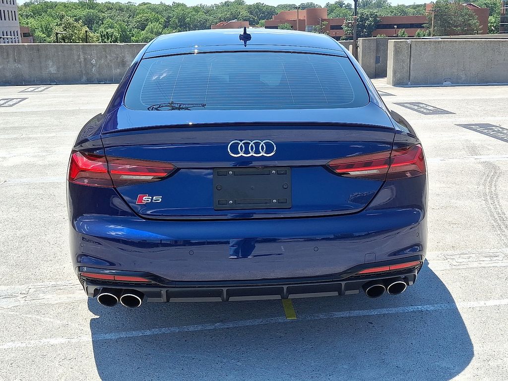 Thumbnail: 2020 Audi S5 - 9