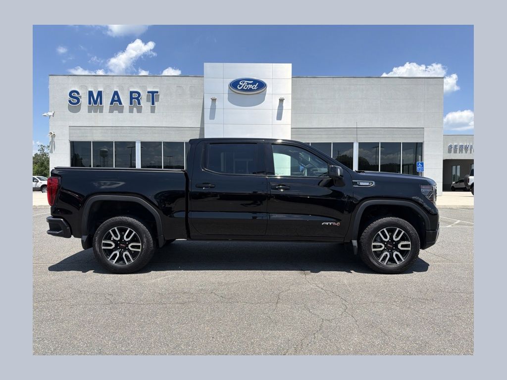 Onyx Black 2023 GMC Sierra 1500 AT4 Crew Cab 4WD Pickup Truck Four-Wheel Drive Automatic