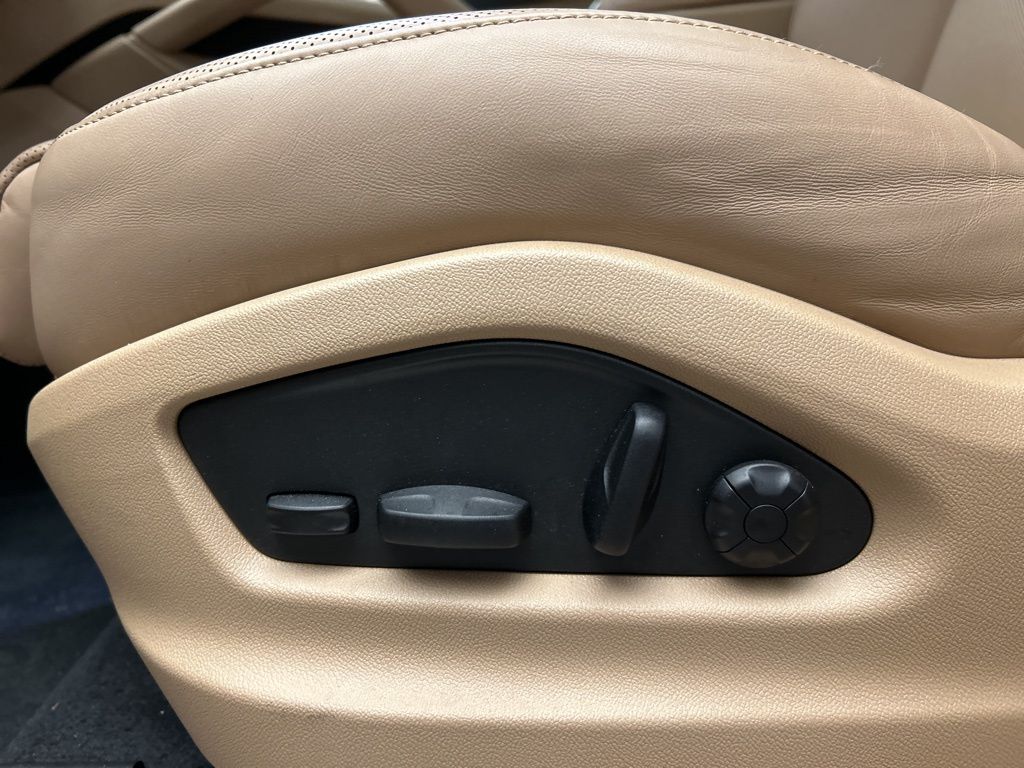 Thumbnail: 2023 Porsche  - 13