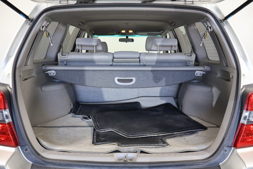 Thumbnail: 2005 Toyota Highlander - 12