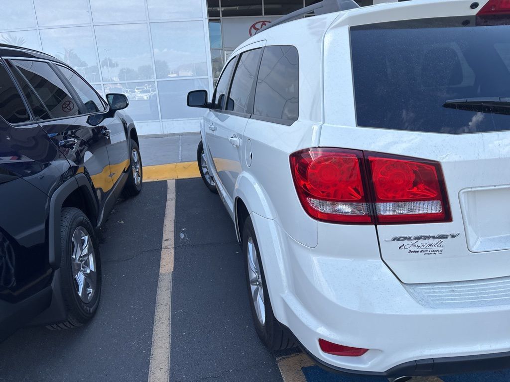 Thumbnail: 2016 Dodge Journey - 8