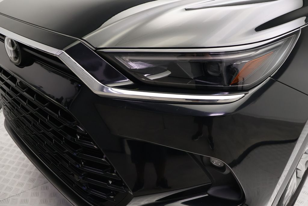 Thumbnail: 2024 Toyota Grand Highlander - 3
