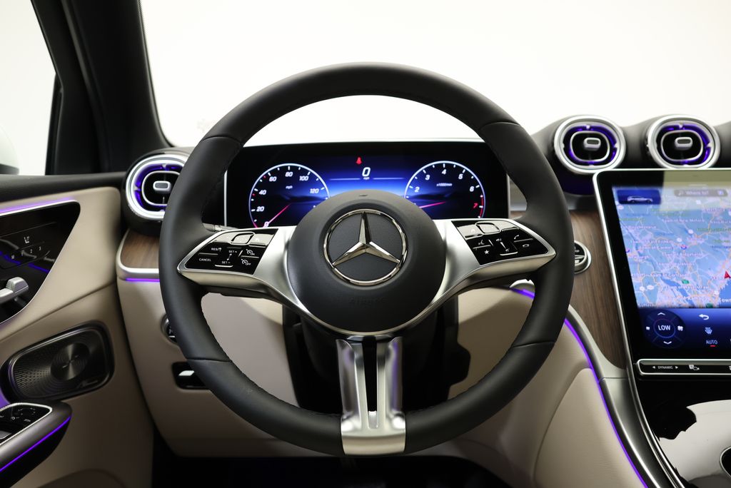 Thumbnail: 2026 Mercedes-Benz GLC - 20
